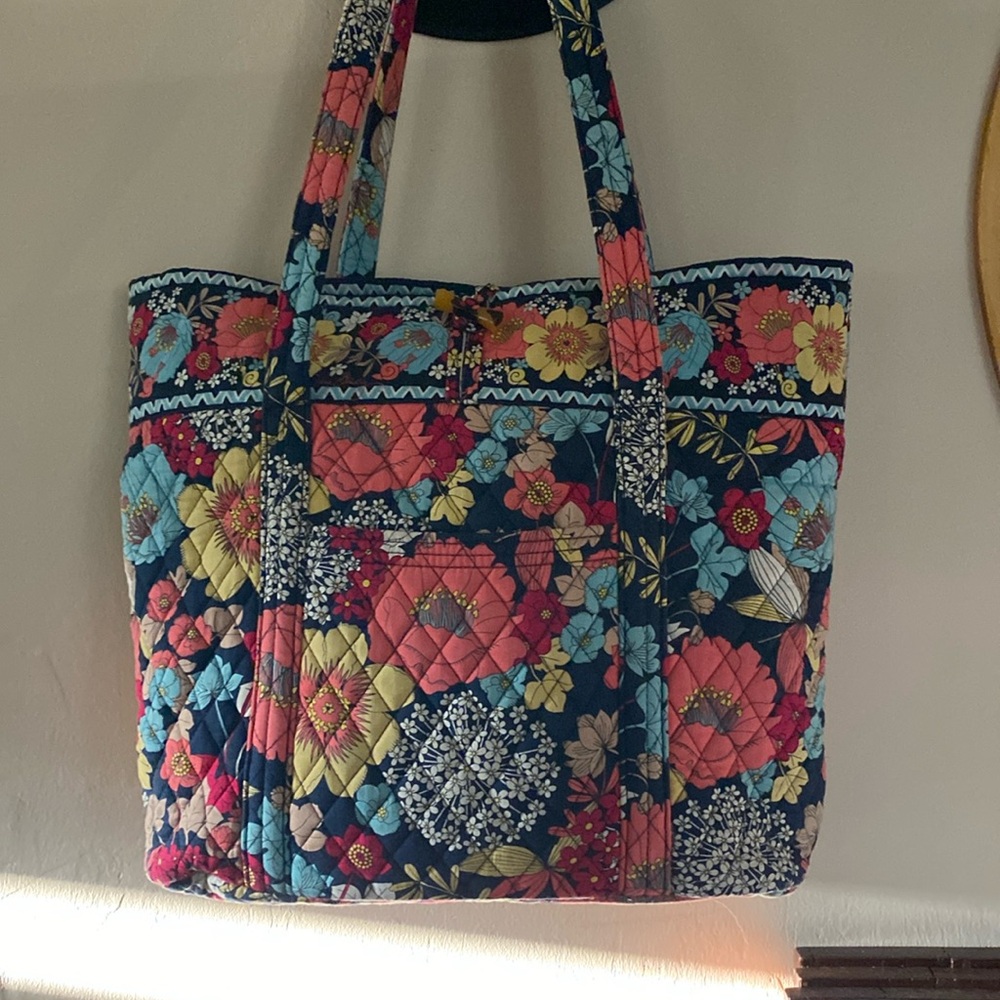 Large Vera Bradley Tote